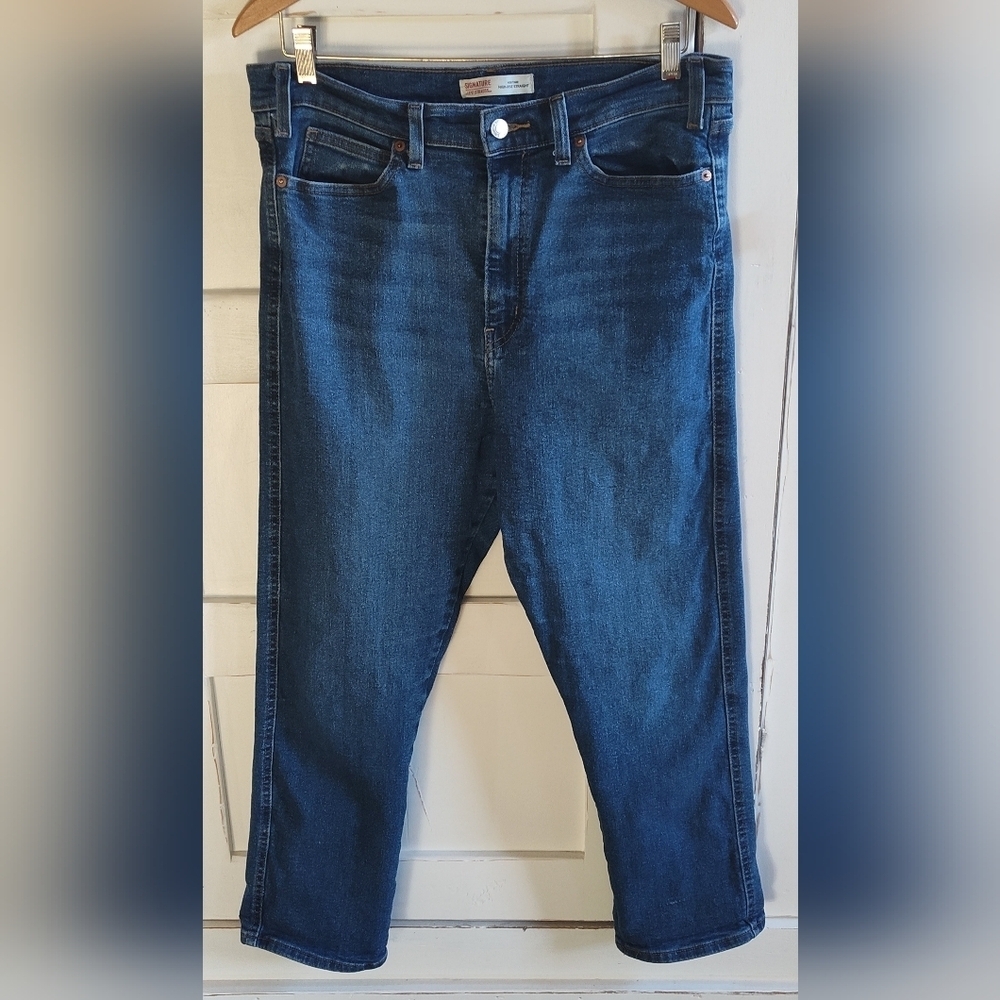 Signature By Levi Strauss Women's Heritage High Rise Straight Denim Jean | 14